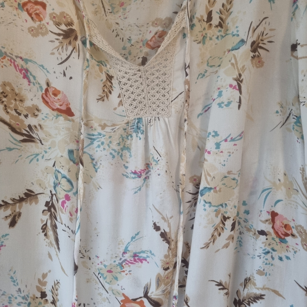 Holiday Long Sleeve Midi Dress  Size  Medium/Large - Picture 3 of 6